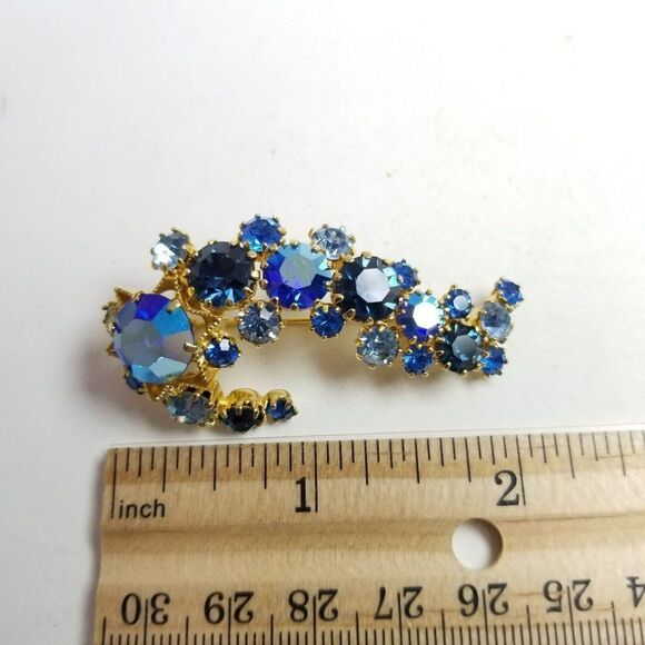 Vintage Blue Rhinestone Cluster Brooch, Made in Austria, Retro 50s Sparkle - Picture 5 of 7